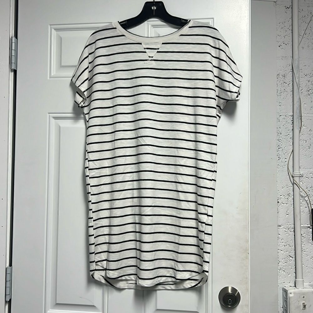 White and Black Oversized T Shirt - Size Medium Super Soft T or T Shirt Dress